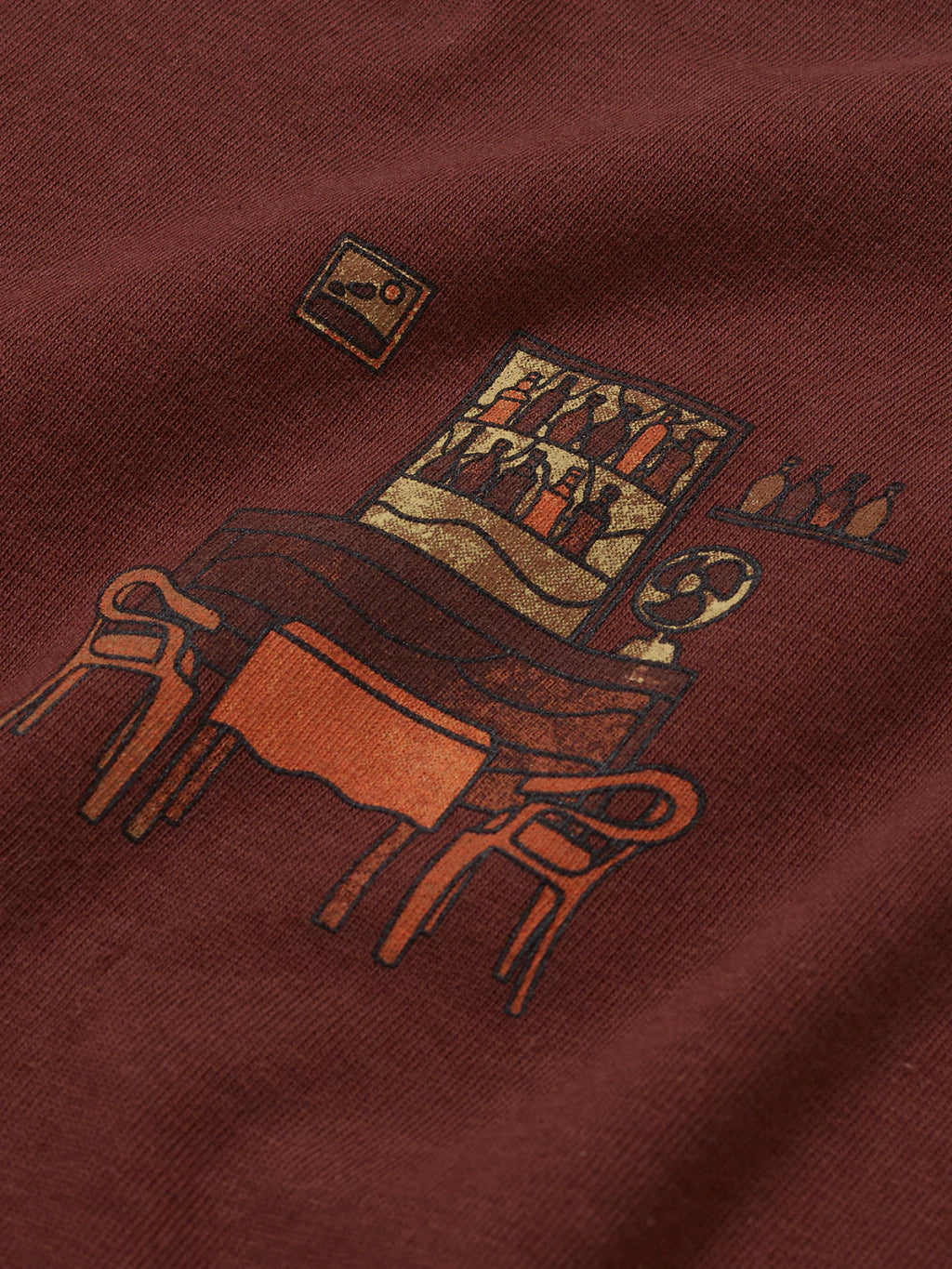 Camiseta Over Cena em Ladrilho