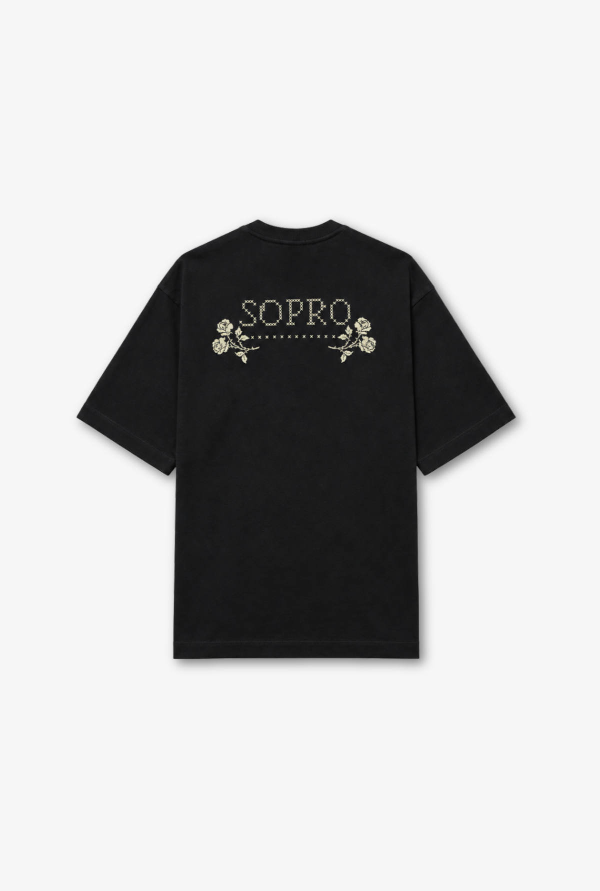 Camiseta Over Flores de Casa Preta